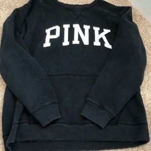 Black sweatshirt!!